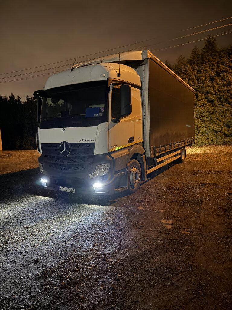 Solówka 18T Actros Usługi Transportowe Wojciech Mróz